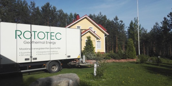Oilon Junior ECO 12 kW maalämpöpumppu asennus kesken - lämpökaivon asennustöitä, Petäjävesi - Keski-Suomi