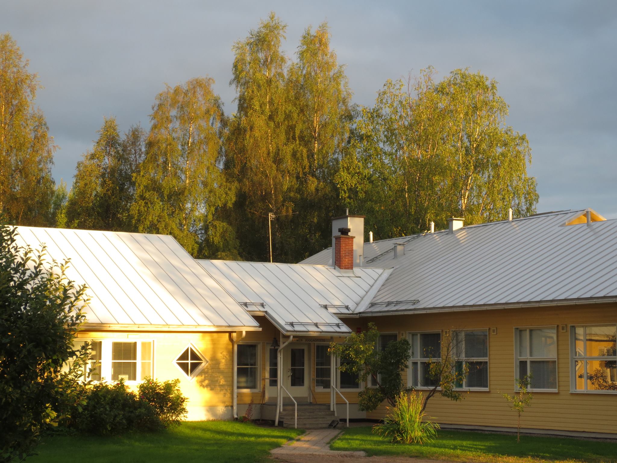 Maalämpöpumpun, öljykattilan ja aurinkokeräinten asennus_Saarijärvi, Keski-Suomi